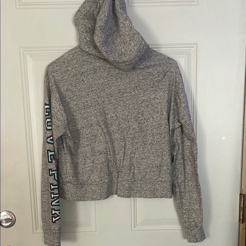 PINK Victoria's Secret Gray logo crop long sleeve hoodie top and Stylish XS - Picture 8 of 12